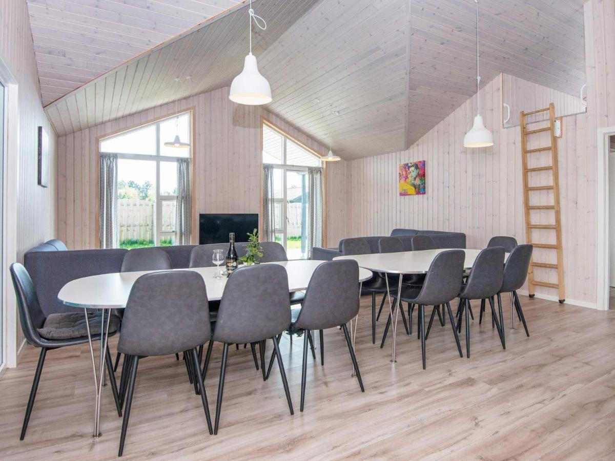 16 Person Holiday Home In R M Rømø Kirkeby Екстериор снимка